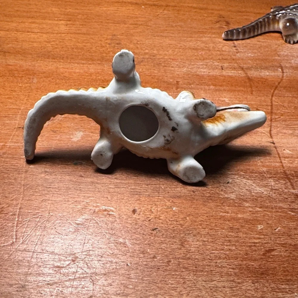 Vintage Miniature Alligator Figurines